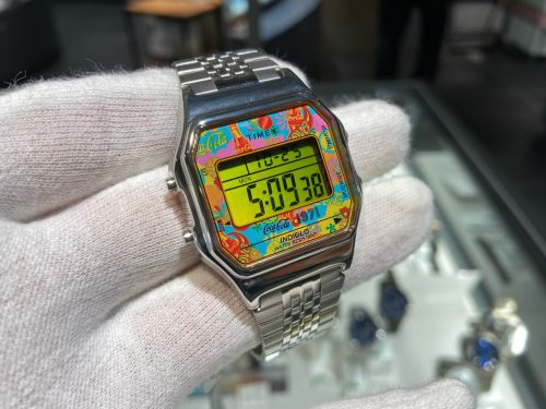 渋谷ロフト店：腕時計の自動販売機！？ | ontime / move オン