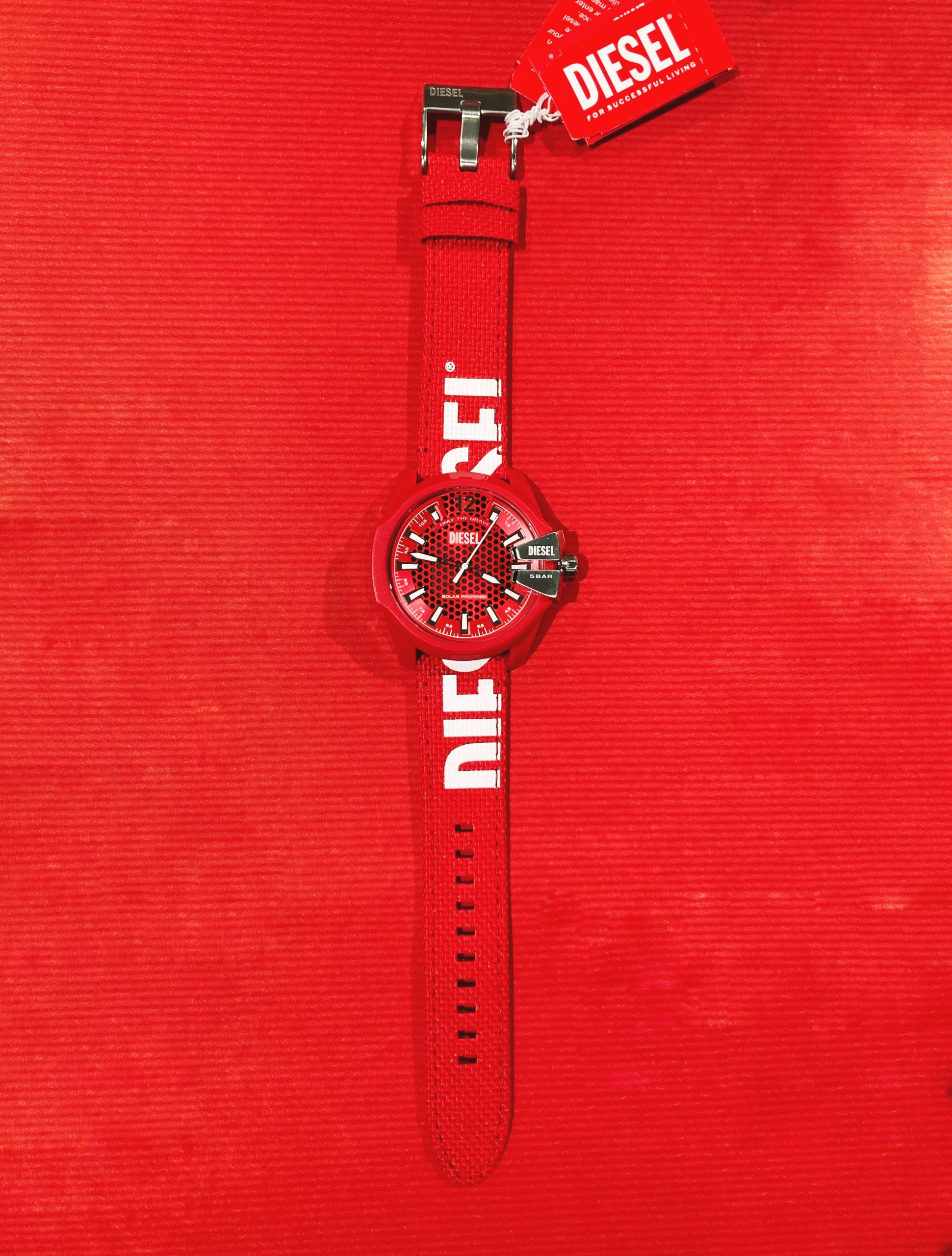 DIESEL』Baby Chief Solar Red watch 🍟鹿児島ロフト店