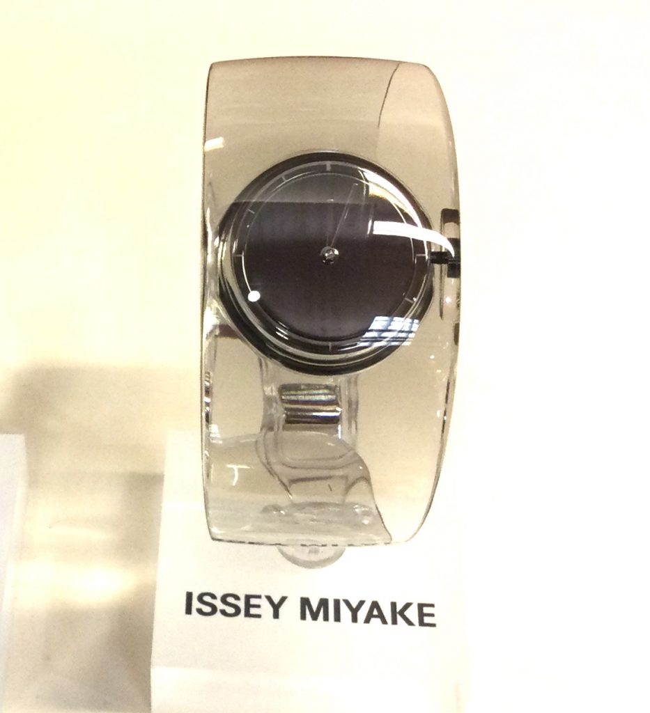 ISSEY MIYAKE O オンタイム横浜ロフト店 ontime | move 修理工房