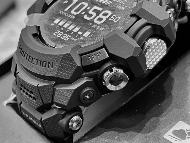 G-SHOCK GSW-H1000-1AJR マジで激安です