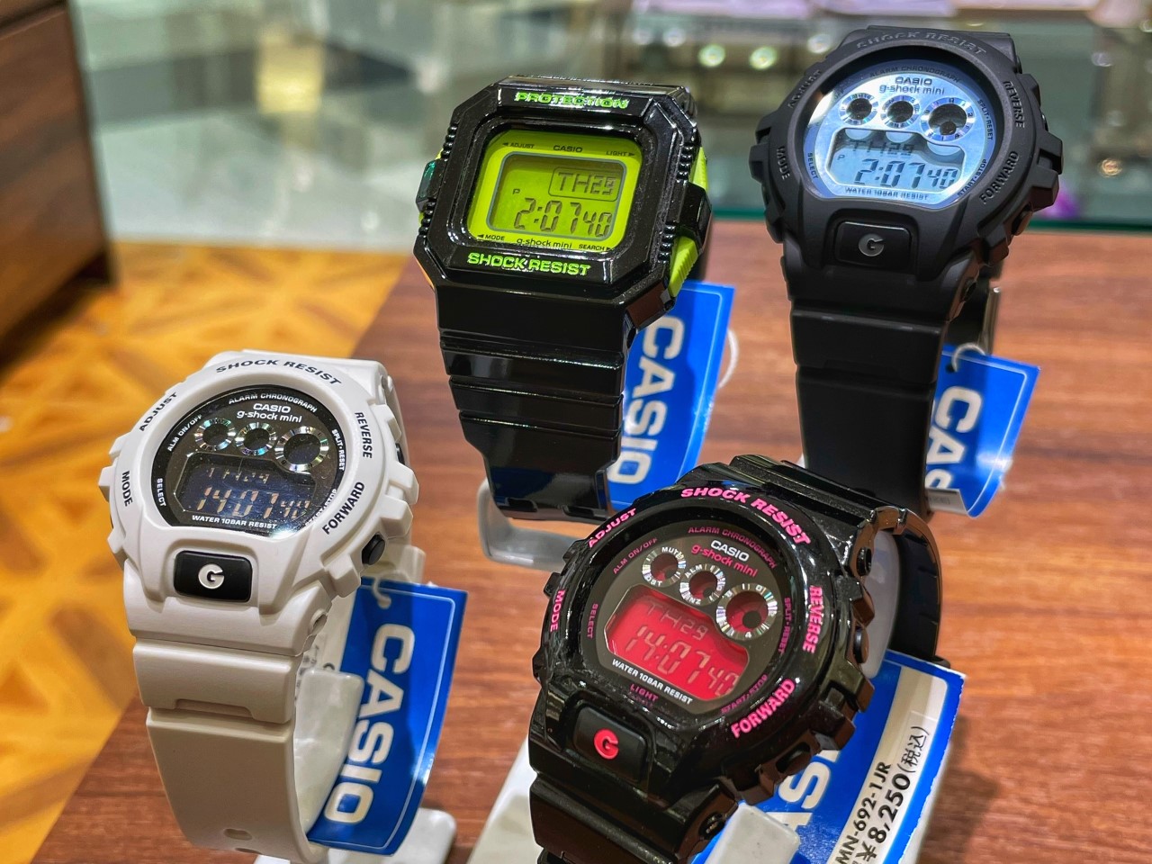 g-shock mini